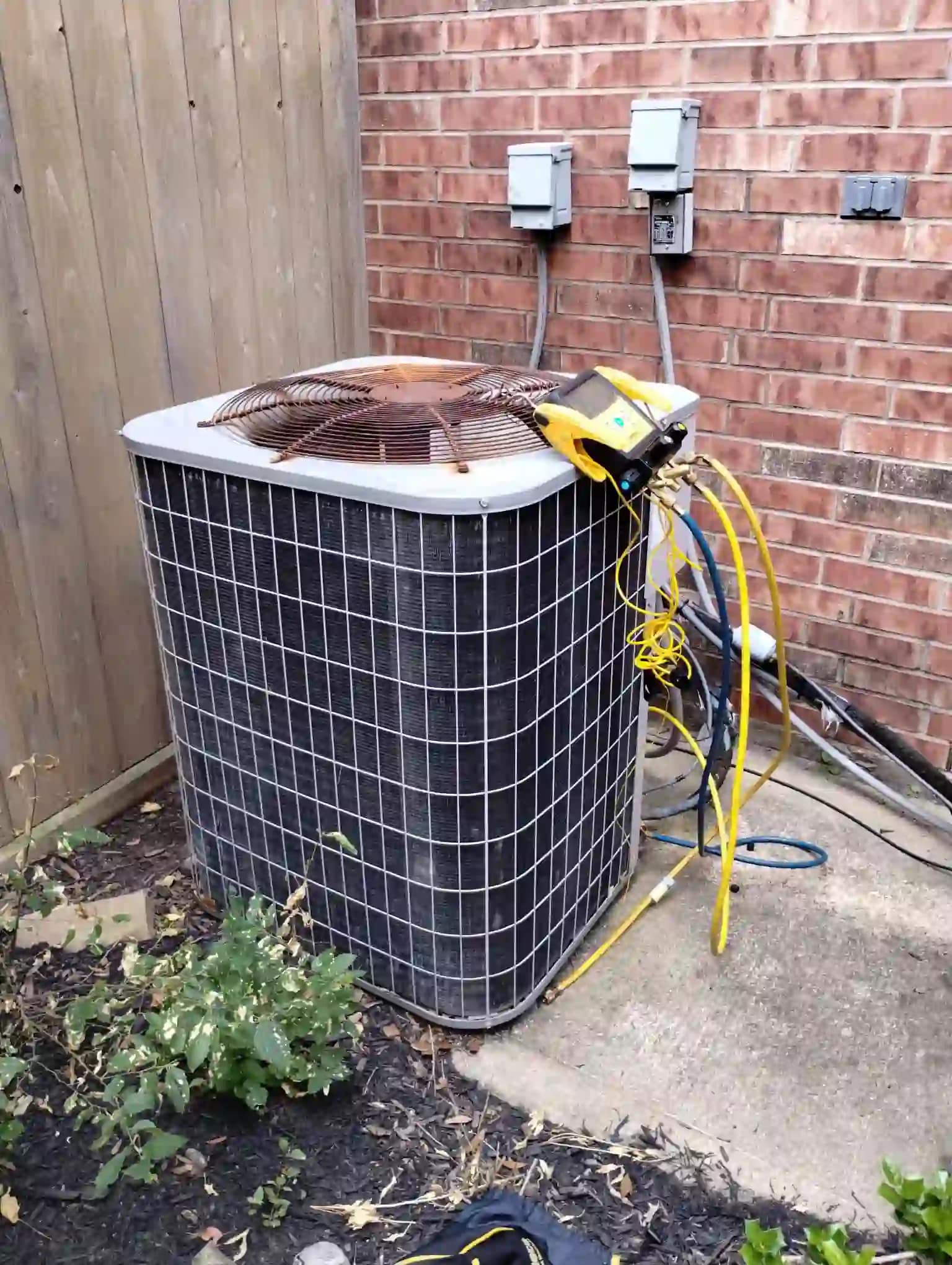 HVAC Maintenance Cost by 24sevenac in texas